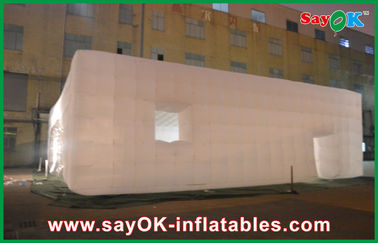 خيمة كبيرة قابلة للنفخ أكسفورد القماش كبيرة تذهب في الهواء الطلق خيمة قابلة للنفخ بقيادة وسائل الإعلام البيت لابينج