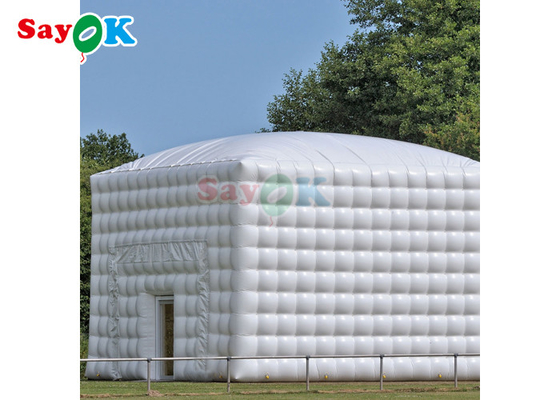 خيمة ضخمة مفتوحة للخارج للخيمة الكهربائية البيضاء المضخمة