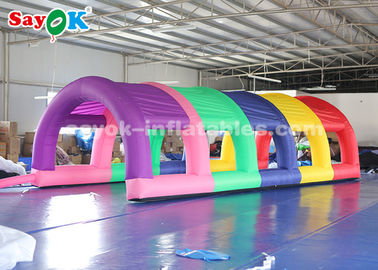 خيمة نفخ قبة ملونة قابلة للنفخ مع منفاخ هواء لعرض السيارات بحجم 5 * 2.5 * 2 م