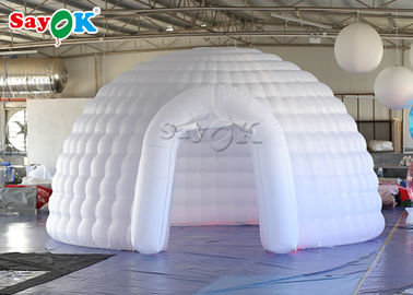 خيمة قابلة للنفخ بطول 5 أمتار بيضاء قابلة للنفخ على شكل قبة مع مصباح ليد لحفل الزفاف