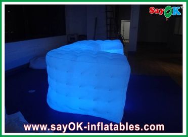 أريكة مكعب مخصصة، تزيين الحفلات، أريكة LED قابلة للنفخ للبيع