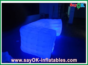 أريكة مكعب مخصصة، تزيين الحفلات، أريكة LED قابلة للنفخ للبيع